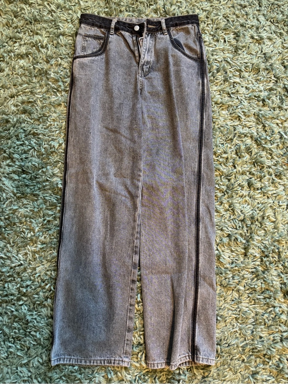 Wide Leg Two-Tone Jeans (fits Small)